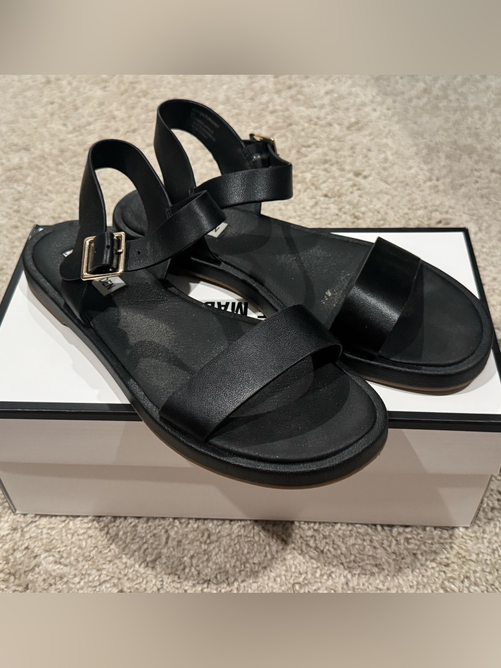 Black Women's Strap Sandals with Buckle